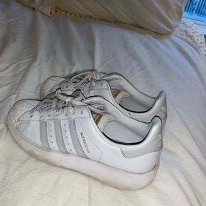Adidas Superstar platform